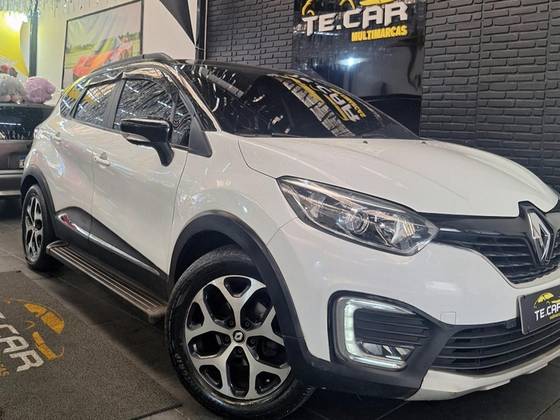 RENAULT CAPTUR 2.0 16V HI-FLEX INTENSE AUTOMÁTICO RENAULT CAPTUR 2.0 16V HI-FLEX INTENSE AUTOMÁTICO